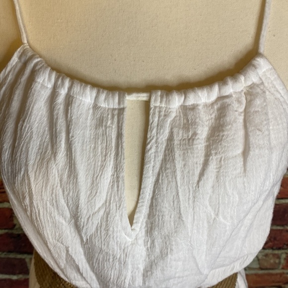 Le Château White Halter Dress with Belt Size XL - Picture 8 of 13